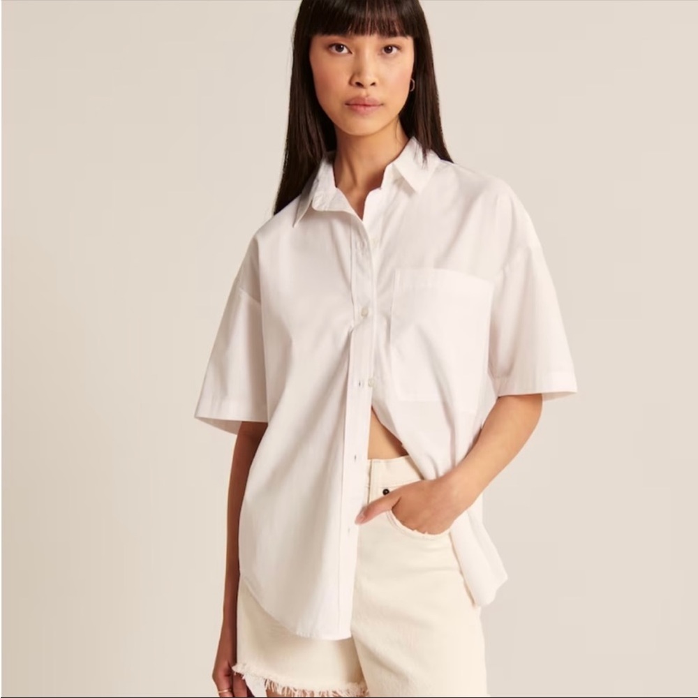 Like new Abercrombie Oversized White Poplin Shirt